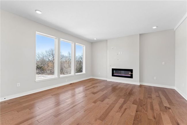 19584 Barstow Cir, House other with 5 bedrooms, 4 bathrooms and null parking in Spring Hill KS | Image 5