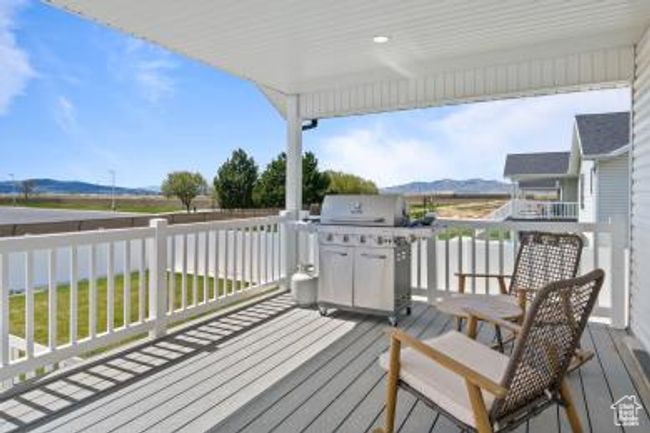 Deck featuring a mountain view | Image 32