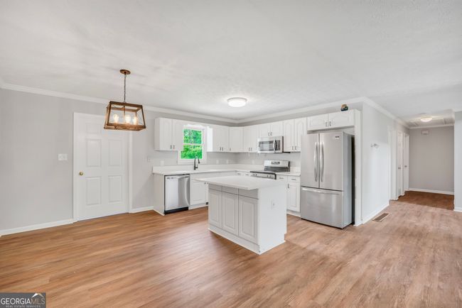 138 Sam Solomon Rd, House other with 3 bedrooms, 2 bathrooms and 2 parking in Locust Grove GA | Image 10