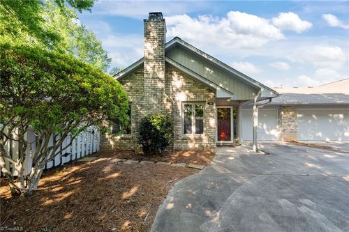 101 Glentower Dr, Greensboro, NC, 27410-6199 | Card Image