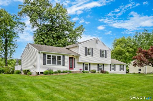 6 Boysen Dr, Bloomfield, CT, 06002-1144 | Card Image