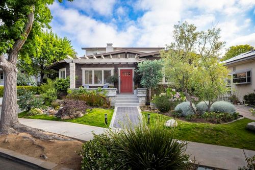 2147 Pine St, San Diego, CA, 92103-1522 | Card Image