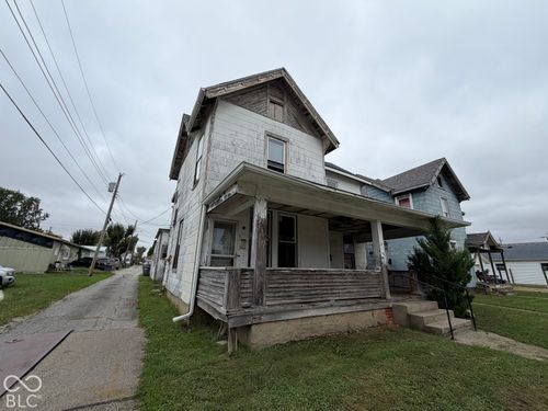 216 W 3rd St, Rushville, IN, 46173-1878 | Card Image