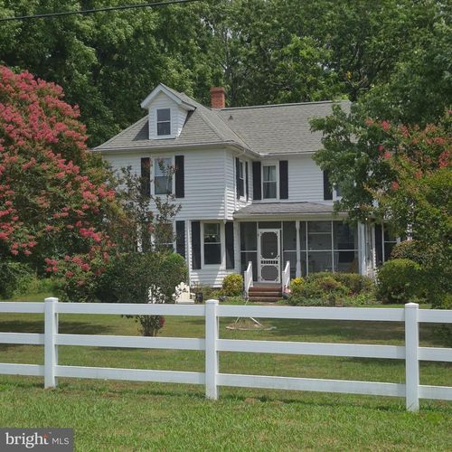 489 Fairport Rd, Reedville, VA, 22539-3241 | Card Image