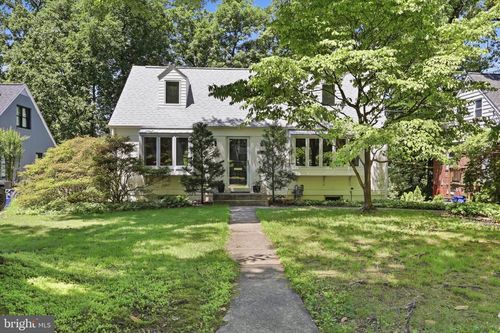 9612 Page Ave, Bethesda, MD, 20814-1738 | Card Image