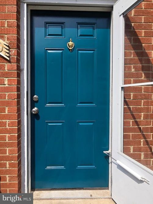 28d-9640 Hagel Cir, LORTON, VA, 22079-4317 | Card Image