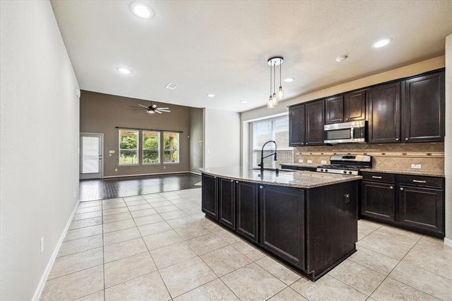 17626 Quiet Shores Dr, House other with 4 bedrooms, 3 bathrooms and 2 parking in Richmond TX | Image 6