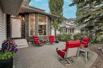 24 Christie Park Hill Sw, House detached with 3 bedrooms, 3 bathrooms and 4 parking in Calgary AB | Image 2