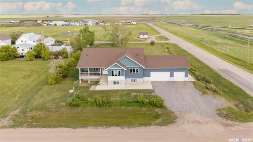 1 Brownlee St, Tuxford, SK, S0H | Card Image