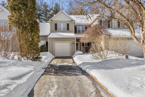 28 Donegal Way, Saratoga Springs, NY, 12866-7500 | Card Image