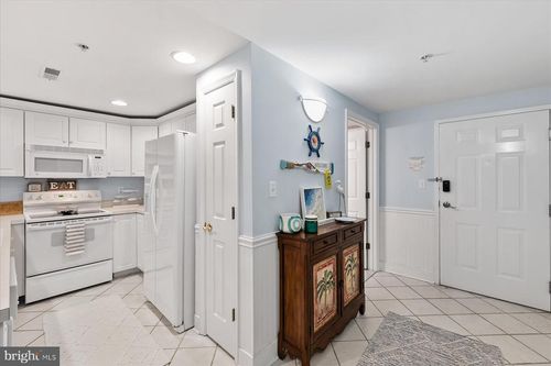 207-5405 Coastal Hwy, OCEAN CITY, MD, 21842-3899 | Card Image