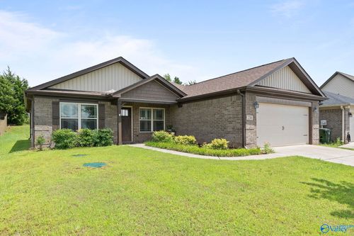 230 Maggie Mance Ln, Harvest, AL, 35749-2503 | Card Image