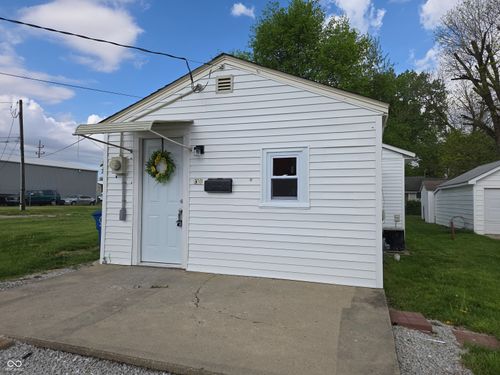 1301 State St, Shelbyville, IN, 46176-2381 | Card Image