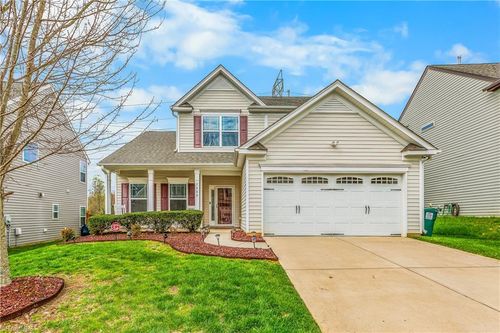 2688 Chari Park Ln, Walkertown, NC, 27051-9024 | Card Image