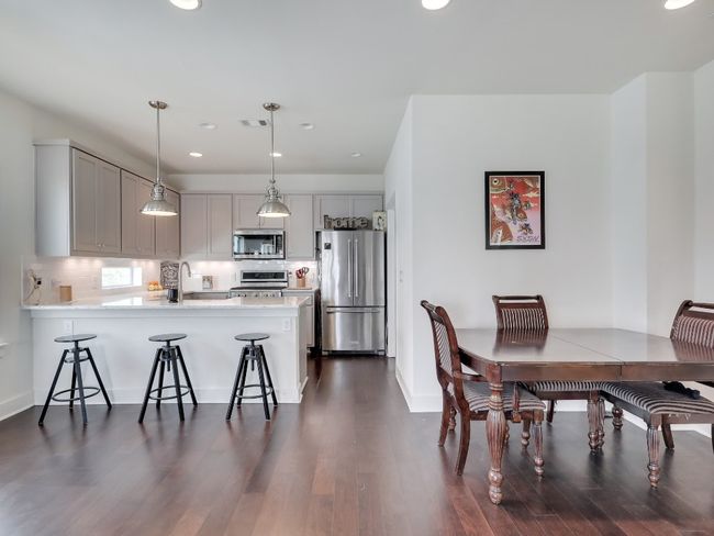 33 - 1109 Euphoria Bnd, Condo with 3 bedrooms, 3 bathrooms and 1 parking in Austin TX | Image 5