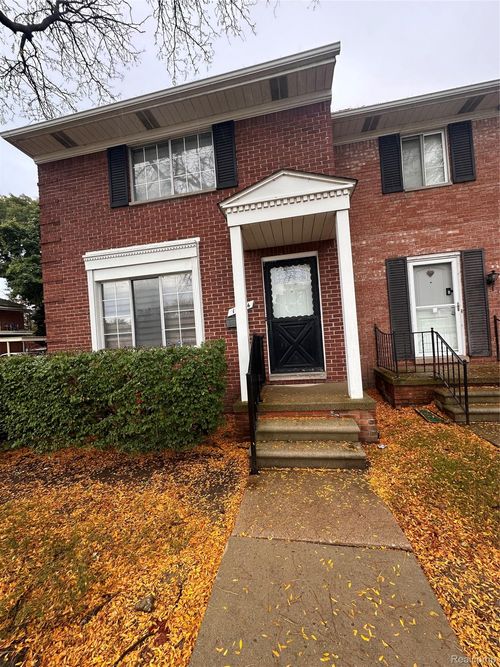 19994 Vernier Rd, Harper Woods, MI, 48225-1428 | Card Image