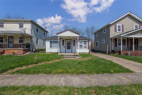 1020 W 19th St, Lorain, OH, 44052-3832 | Card Image