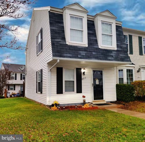 8317 Georgian Ct, MANASSAS, VA, 20110-4560 | Card Image