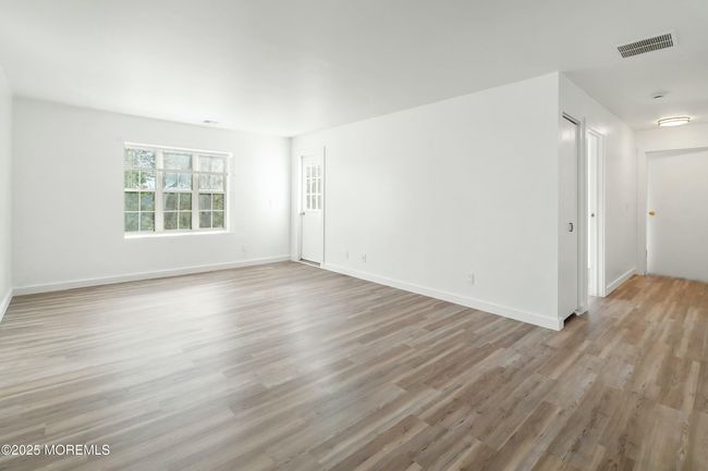 81D - 231 Atlantic St, Condo with 2 bedrooms, 2 bathrooms and 2 parking in Keyport NJ | Image 19