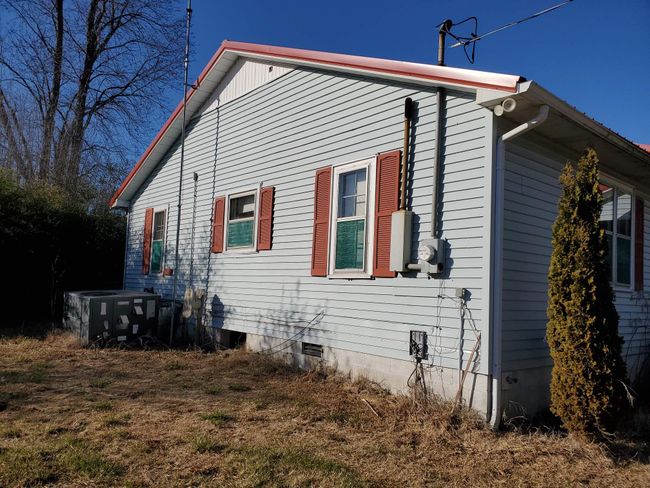 1063 Rabbit Trail Rd, House other with 3 bedrooms, 2 bathrooms and 2 parking in Five Points TN | Image 38