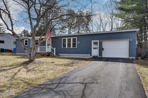 10 Brant Rd, Johnstown, NY, 12095-3225 | Card Image