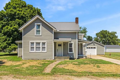 211 E Hobart St, Ashley, IN, 46705-5226 | Card Image