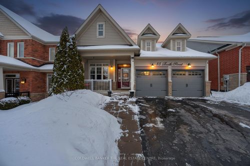 33 Booth St, Bradford, ON, L3Z0A4 | Card Image