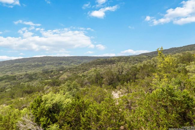 846 County Road 2763, House other with 3 bedrooms, 2 bathrooms and null parking in Mico TX | Image 53