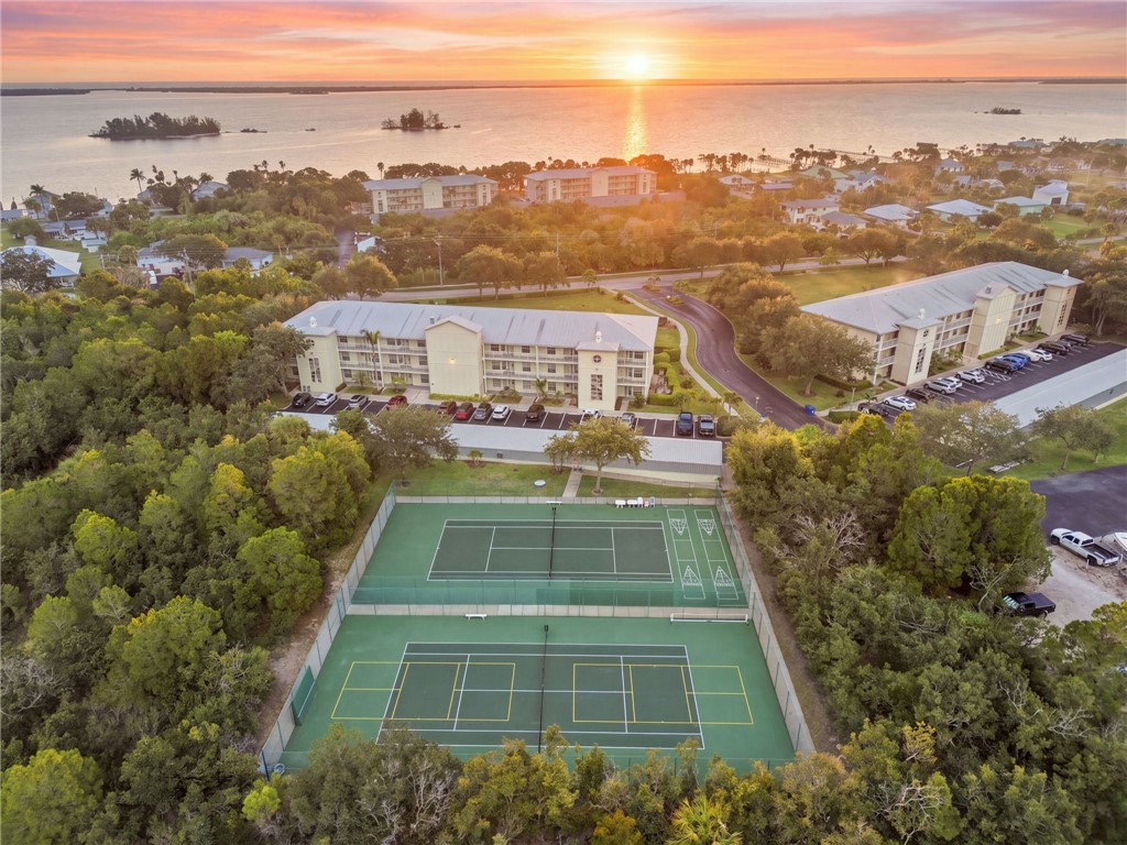 Residential in Sebastian 4