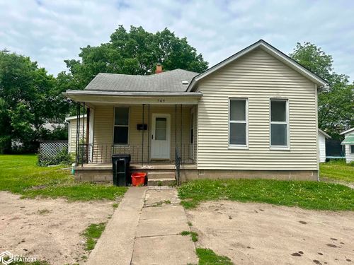 249 S Davis St, Ottumwa, IA, 52501-4840 | Card Image
