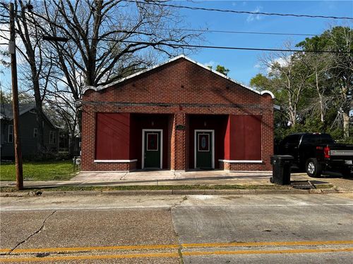 a-569 W 5th St, Independence, LA, 70443-2378 | Card Image