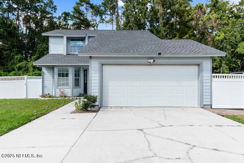 907 Turtle Creek Dr N, Jacksonville, FL, 32218-3605 | Card Image