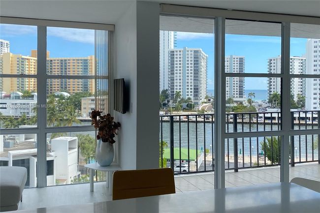 APT-708 - 800 Parkview Dr, Condo with 1 bedrooms, 2 bathrooms and null parking in Hallandale Beach FL | Image 11