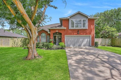 2205 S Mission Circle, Friendswood, TX, 77546 | Card Image