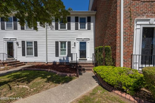 2217 Nash Pl N, Wilson, NC, 27896-1711 | Card Image