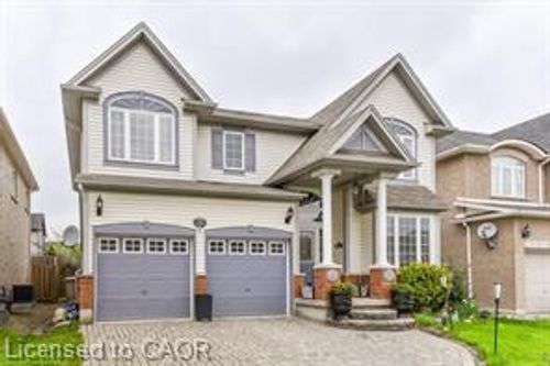 150 Falconridge Dr, Kitchener, ON, N2K4J9 | Card Image