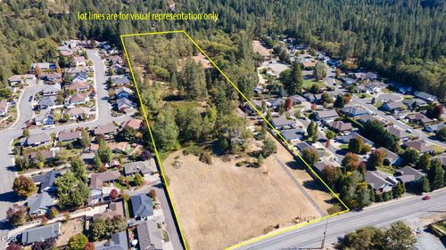 2851-2849 Williams Hwy, Grants Pass, OR, 97527-8765 | Card Image