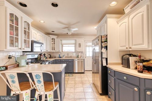 3208 Fleet St, BALTIMORE, MD, 21224-4014 | Card Image