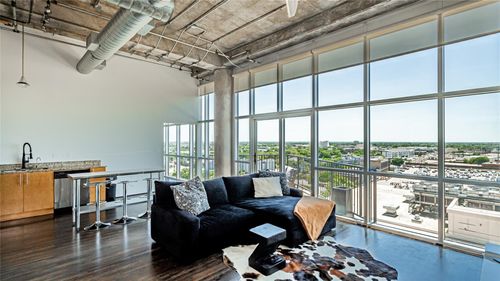 1002-1001 Belleview St, Dallas, TX, 75215-1841 | Card Image