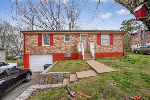 832 Richards Rd, Antioch, TN, 37013-3274 | Card Image