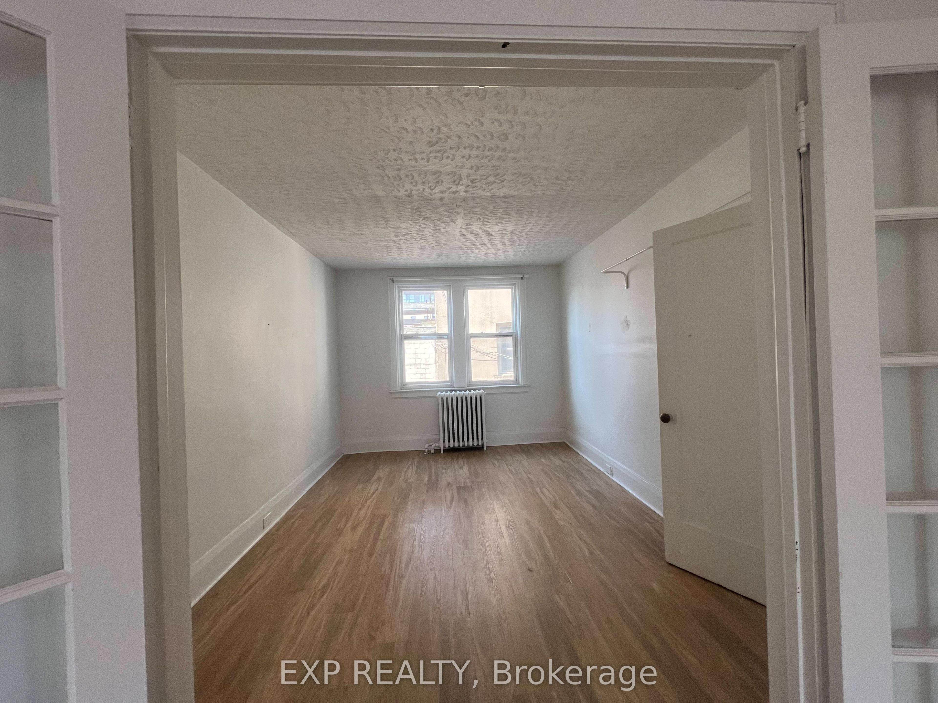 Residential Lease in Toronto C02 3