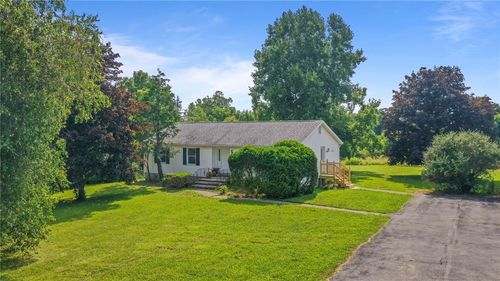 1912 E Shore Dr, Lansing, NY, 14882-9094 | Card Image