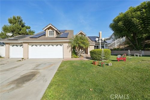 23020 Orangewood Ct, Grand Terrace, CA, 92313-5568 | Card Image