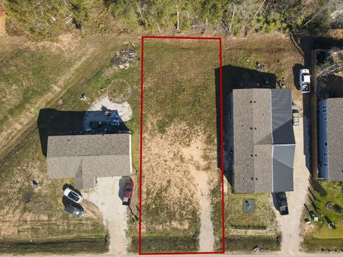 16291 Crockett Martin Estates Dr, Conroe, TX, 77306-6091 | Card Image