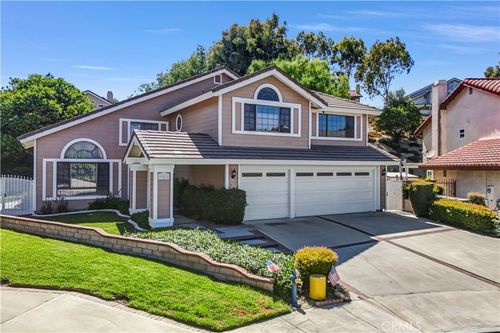 981 Silvertip Dr, Diamond Bar, CA, 91765-1883 | Card Image