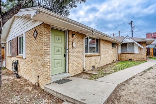 1231 Akron St, Aurora, CO, 80010-3013 | Card Image