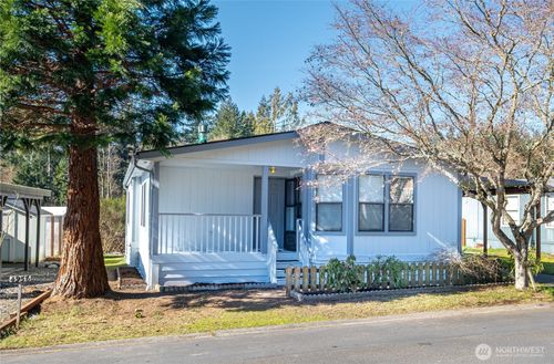 4958 Wheel Dr, Langley, WA, 98260-9776 | Card Image