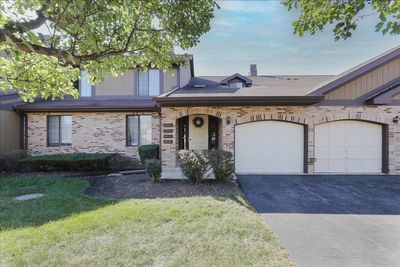 2B - 1915 Golf View Drive, Home with 3 bedrooms, 2 bathrooms and 1 parking in Bartlett IL | Image 2