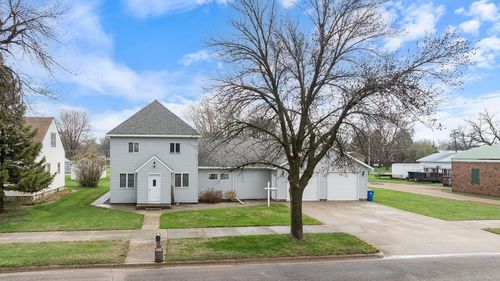 113 N Brook Ave, Porter, MN, 56280-9776 | Card Image