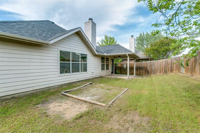 815 Creekside Dr, House other with 4 bedrooms, 2 bathrooms and null parking in Little Elm TX | Image 25